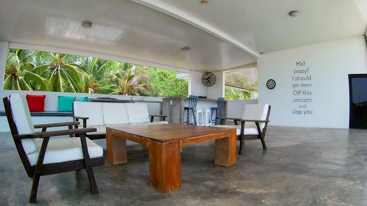 Show Pony Beach Resort And Suites Las Lajas  Exterior foto